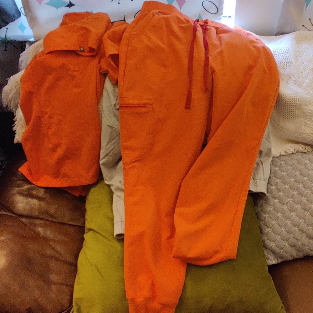 COPY - Figs Sunset MP Joggers Women Separate pieces AVAILABLE